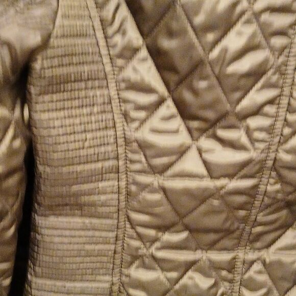 WMNS EUC Banana Republic Olive Quilted Field Jacket XS - Picture 9 of 9